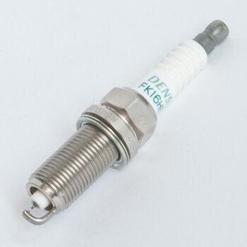 Свеча зажигания DENSO FK16HR11