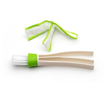 Щетка для чистки дефлекторов печки